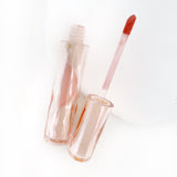 Lip gloss shiny matte