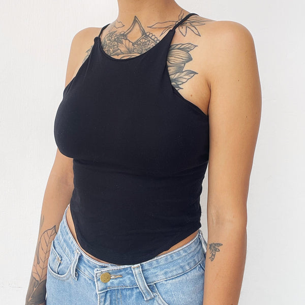 Crop top básico sin mangas