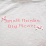 t-shirt small boobs