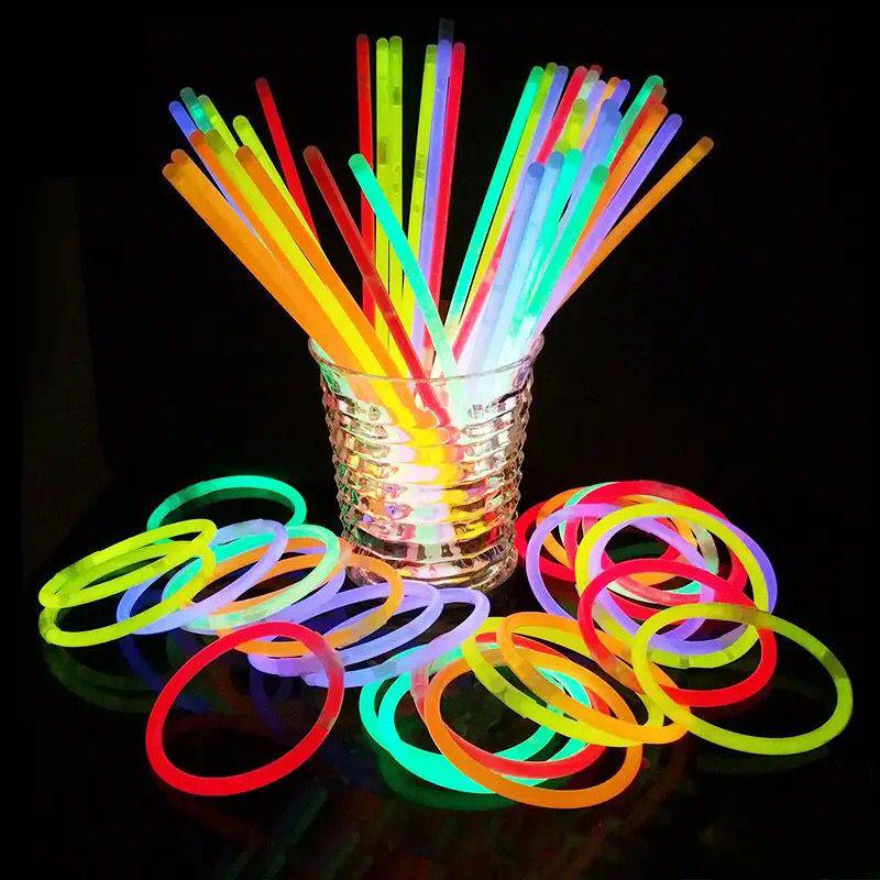 50 Pulseras glow stick luminosa para fiestas